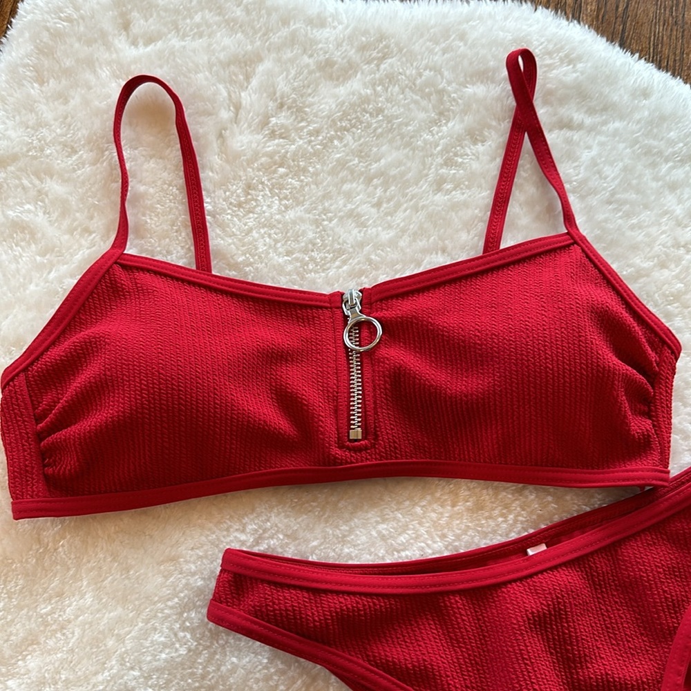 Ardennes bikini - Picture 4 of 11
